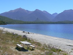 Frasers Beach, Lake Manapouri